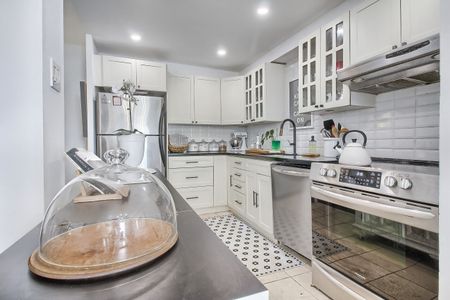 For Lease - 360 Ridelle Avenue Unit# 1701, Toronto, Ontario - Photo 5
