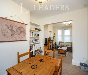 3 bedroom mid-terrace to rent Cowper Street, Hove - Photo 1
