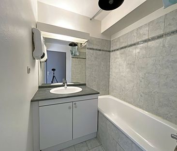 Location Appartement 1 pièce 24m² - Photo 6