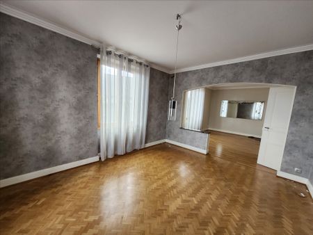 Location Maison 5 pièces 133m² - Photo 2