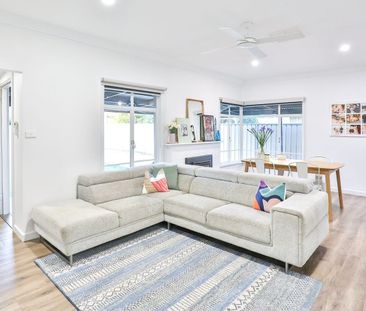 Very Neat 3 Bedroom Home with Large Shed - Photo 5