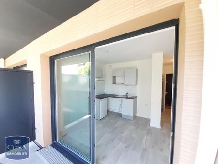 Location Appartement 2 pièces 41m² MELUN 77000 - Photo 2