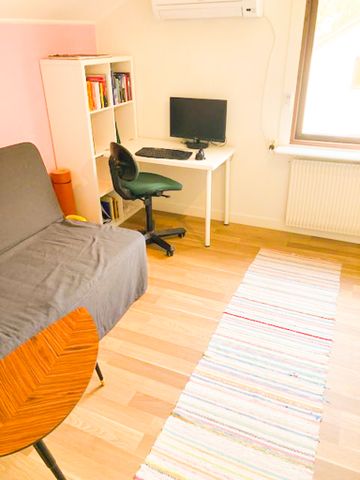 Granhäcksvägen, Surte - Photo 2