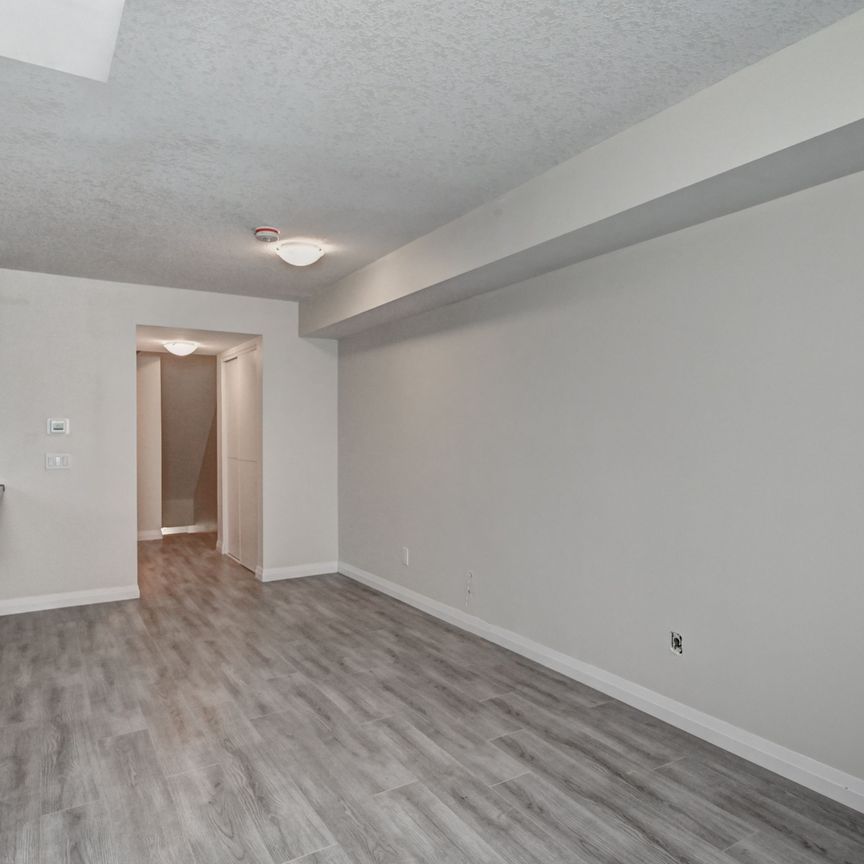 For Lease - 370 Fisher Mills Road Unit# # C-38, Cambridge, Ontario - Photo 1