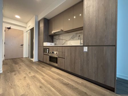 For Lease - 8 Interchange Way Unit# 3911, Vaughan, Ontario - Photo 3