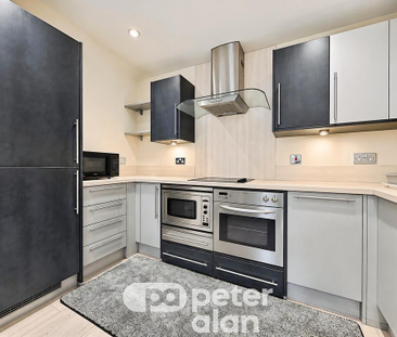 2 bedroom flat to rent - Photo 6