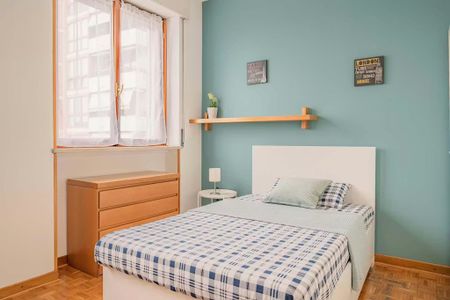 Via Leopoldo Pollak, Milan, Lombardy 20153 - Photo 2