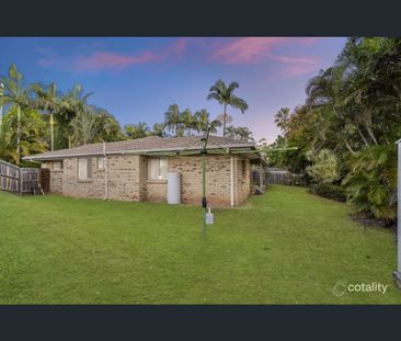 23 Westwood Drive, Hillcrest, Qld 4118 - Photo 6