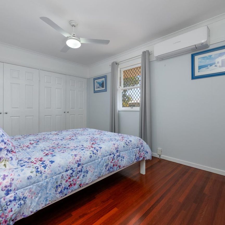 Modern 3-Bedroom Home with Hardwood Floors, Tasmanian Oak Kitchen & Large Entertaining Deck - Photo 1