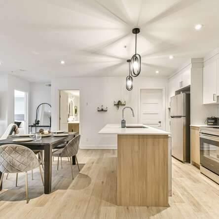WOW! APPARTEMENT 4½ DISPONIBLE EN JUILLET - RABAIS - Photo 3
