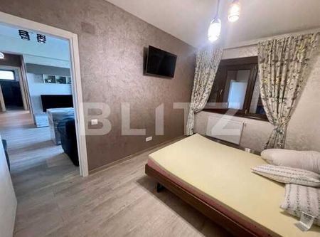 Apartament 3 camere, 76 mp, parcare, zona Centrala - Photo 5