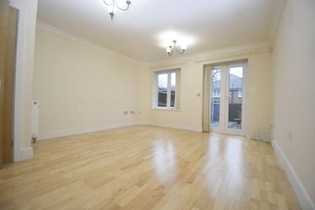 2 bedroom semi-detached house to rent - Photo 2