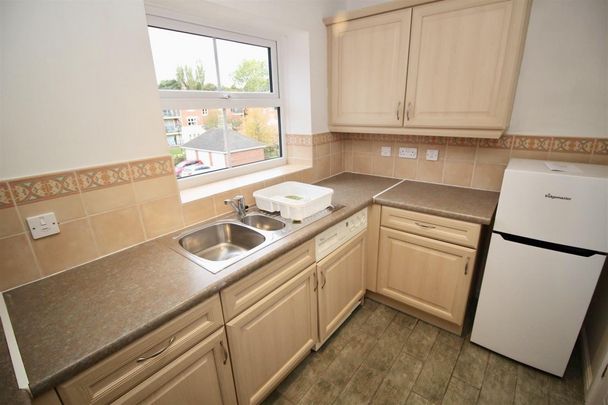 Blagdon Court, Belvedere Gardens, Benton, Newcastle Upon Tyne NE12 - Photo 1