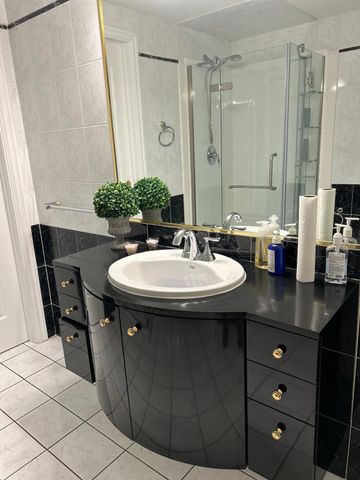 For Lease - 1112 Hawthorne Court Unit# Bsmt, Mississauga, Ontario - Photo 2