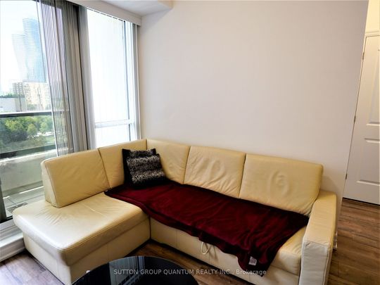 For Lease - 36 Elm Dr. W. Drive Unit# 601, Mississauga, Ontario - Photo 1