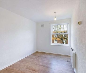 Manor Court, Urmston Lane, Stretford, Manchester, M32 - Photo 1