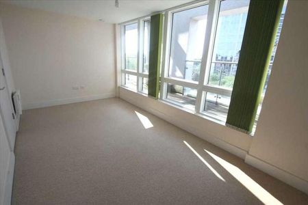 Skyline Plaza, Basingstoke, Hampshire, RG21 - Photo 3
