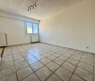 Secteur Timone/Jean Martin Studio avec parking à louer - Photo 3