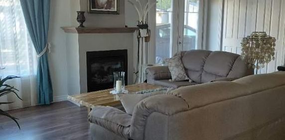 Condo 5.5 pièces secteur Rock Forest disp 1er janv 2026 - Photo 2