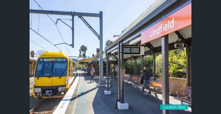 Spacious Two-Bedroom Apartment with Sunroom & Separate Entry - Photo 3