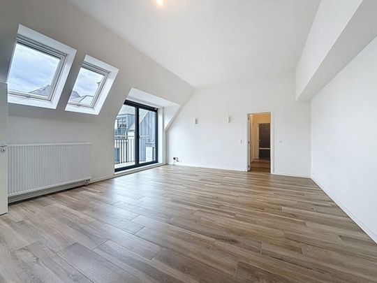 Appartement te huur - Foto 1