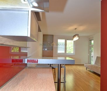 Apartment for rent, 2+kk - 1 bedroom, 64m - Photo 4