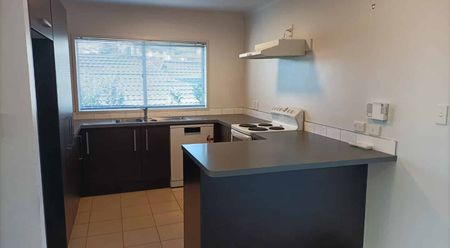 Executive home - Photo 4