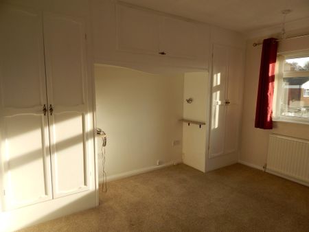 3 bedroom house to rent Hornbeam Close, Norwich, NR7 - Photo 2