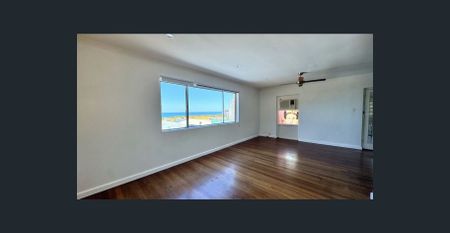 Beachside Villa Moments from the Shore - Photo 3