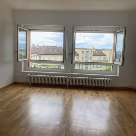 Charming studio located under the Lausanne train station - Photo 3