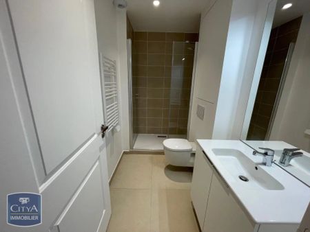 Appartement à louer 4 pièces 122.95m² - Photo 5