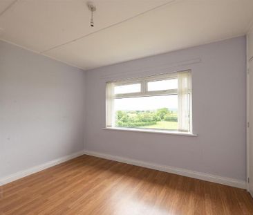 3 Jordanstown, Clough, Downpatrick, BT30 8NW - Photo 2
