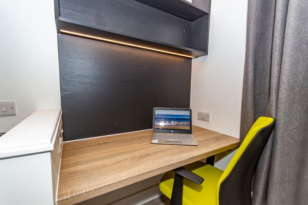 84-86 Derrys Villa, Flat 2 - Photo 1