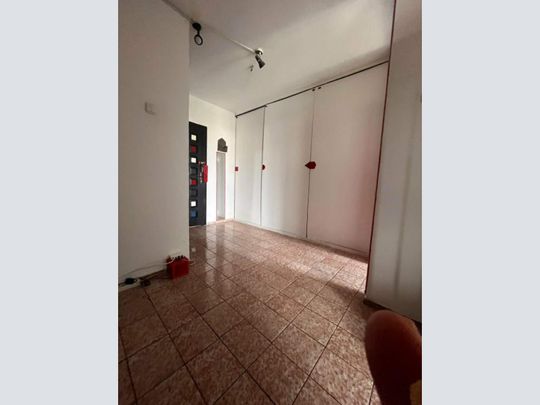 Teatrul Masca,garsoniera dubla transformata in 2 camere, Pet-Friendly - Photo 1
