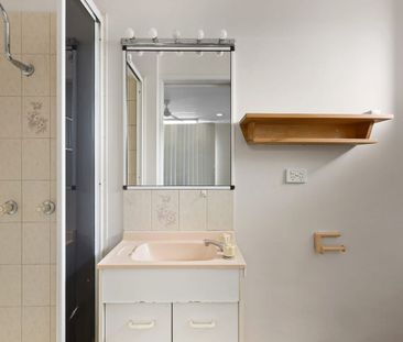 Spacious Family Home for Rent in Mount Pleasant, QLD 4740 - Photo 1