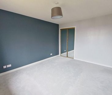 4 bedroom detached house to rent - Photo 6