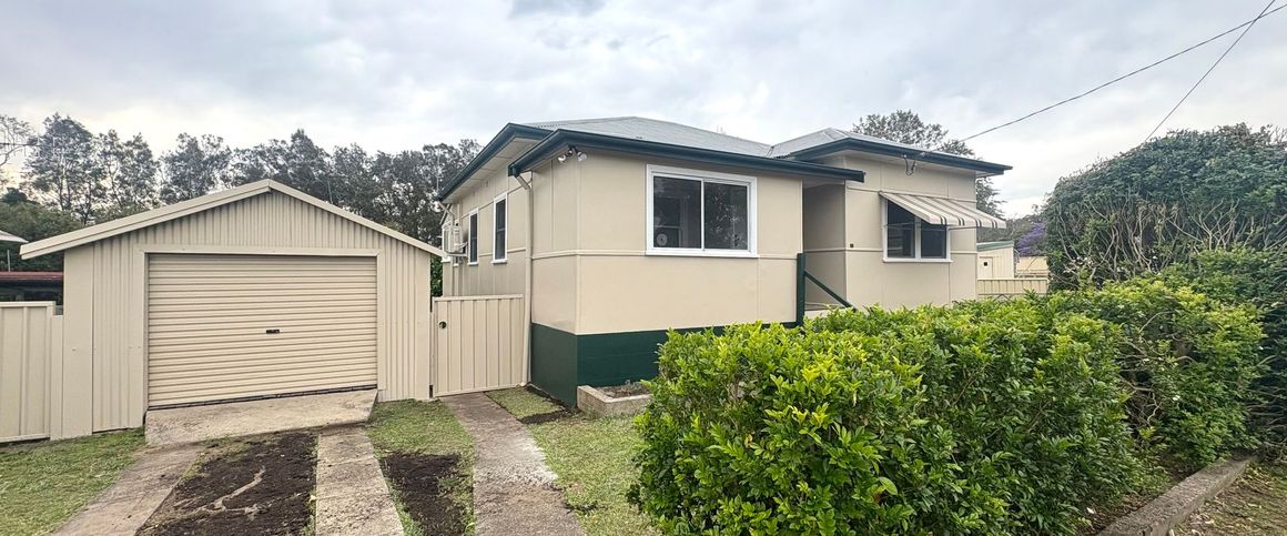 Freshly renovated 3 bedroom home - Photo 1