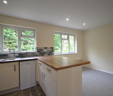 Jasmin Road, Epsom, Surrey, KT19 9EA - Photo 6