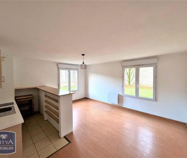 Location Appartement 1 pièce 38m² LILLE 59000 - Photo 2