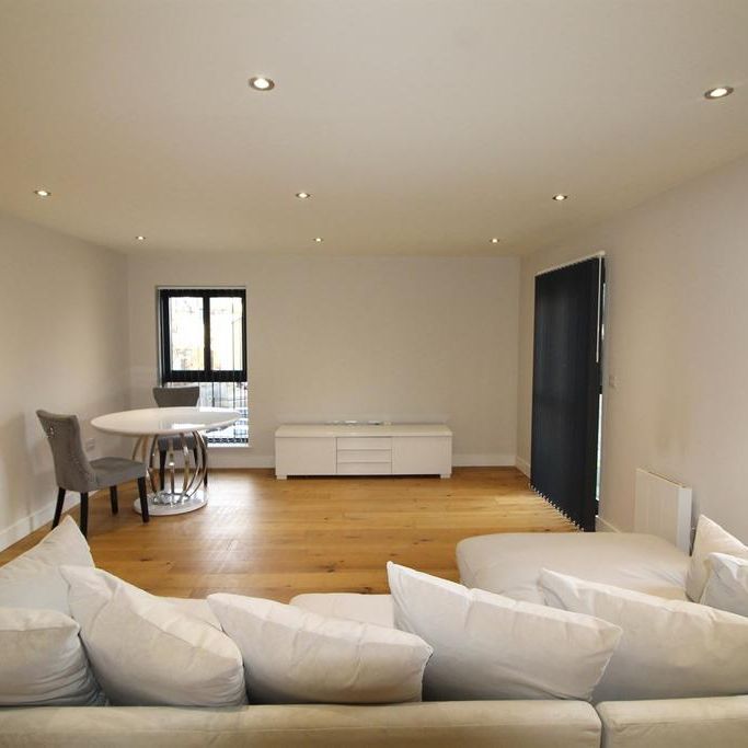 2 bedroom apartment to rent - Photo 1