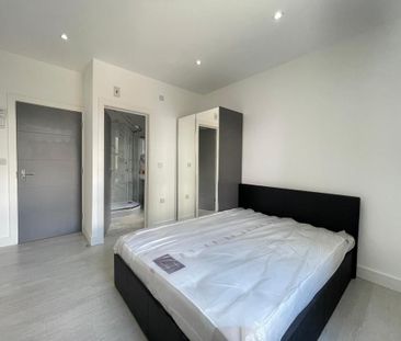 1 bedroom house of multiple occupation to rent - Photo 3