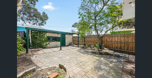 Move-In Ready 2-Bedroom Home in Prime Brunswick West Location - Photo 1