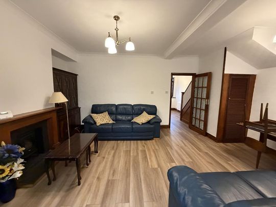 3 bedroom semi-detached house to rent - Photo 1