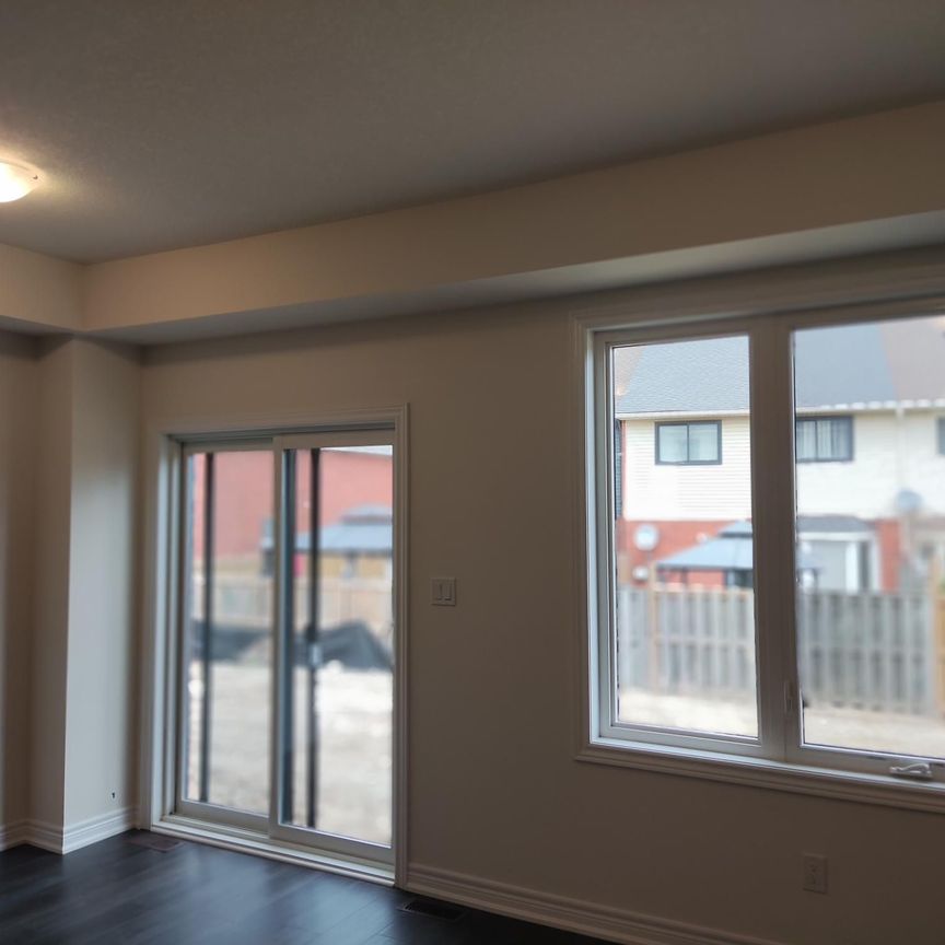 For Lease - 23 Genoa Drive, Hamilton, Ontario - Photo 1