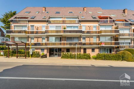 Appartement met 2 kamers en terras - Photo 5