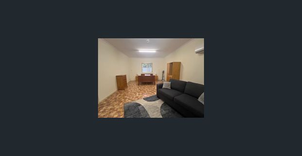 Tamworth Furnished Accommodation East - Photo 1