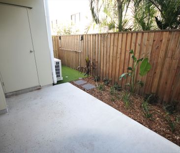 Air-Conditioned Townhouse in Great Location Close to the River - Photo 4