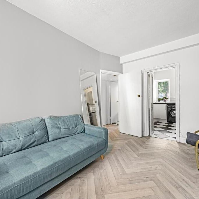 1 Bed Flat, Brine House, E3 - Photo 1