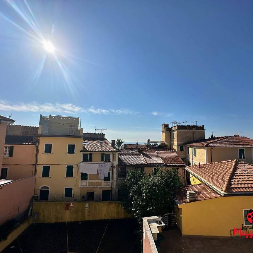 Trilocale piazza E. Figoli 3, La Serra, Tellaro, Lerici - Photo 1