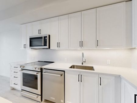 For Lease - 8960 Jane Street Unit# 2412, Vaughan, Ontario - Photo 5